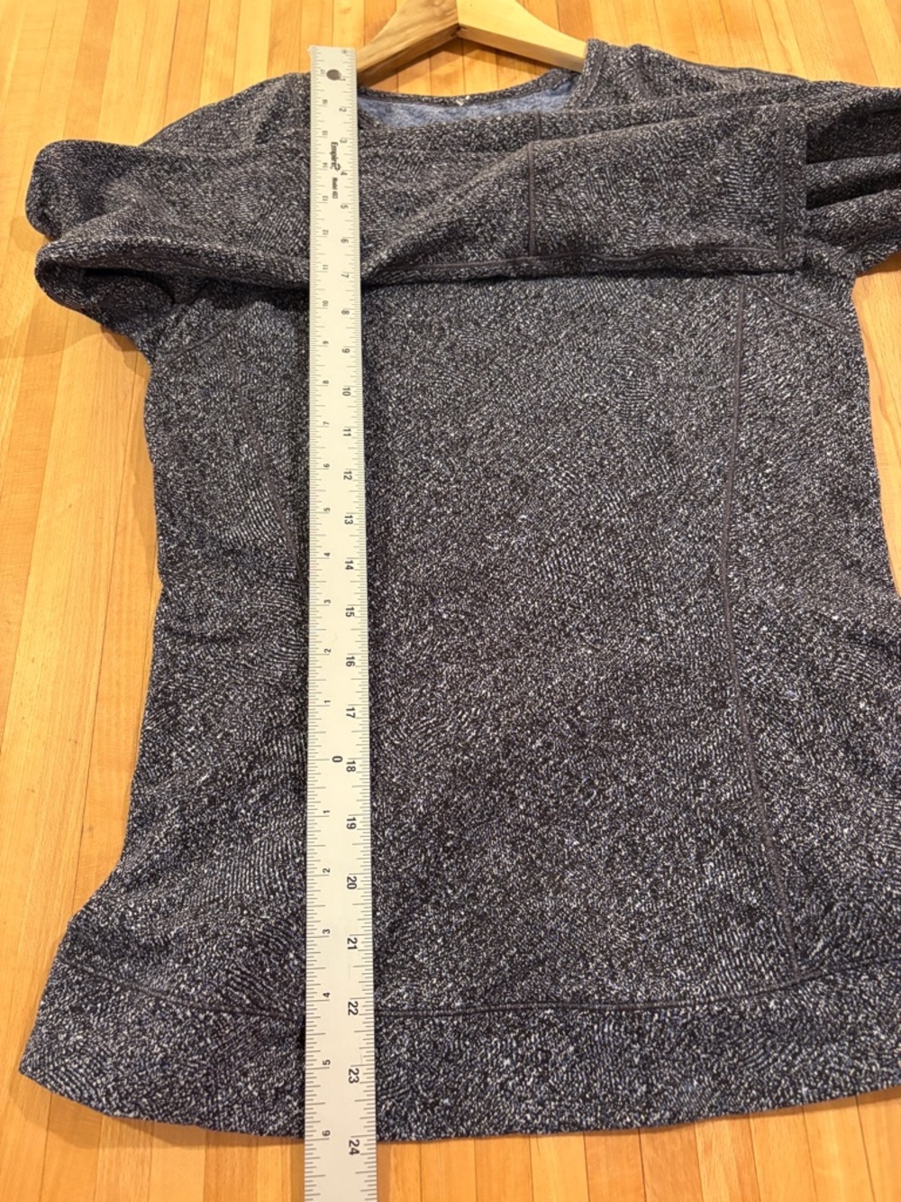 lululemon Cypress Kiss Black Print Long Sleeve Crew Neck Pullover Running Top - Picture 7 of 7